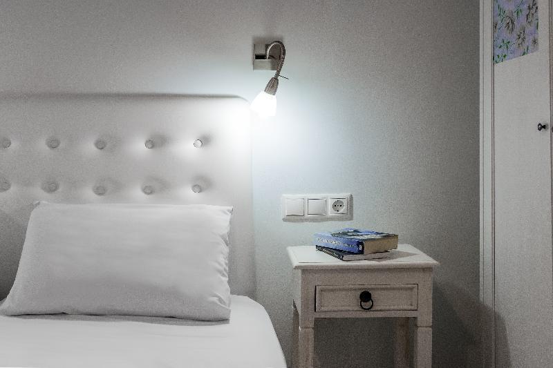 Depis Economy & Aparthotel