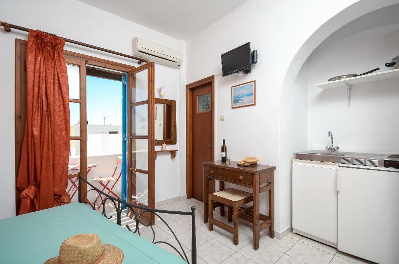 Depis Economy & 2* Naxos City