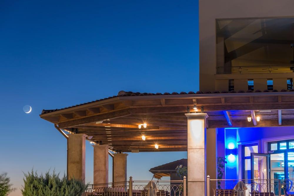 Diamond Hotel