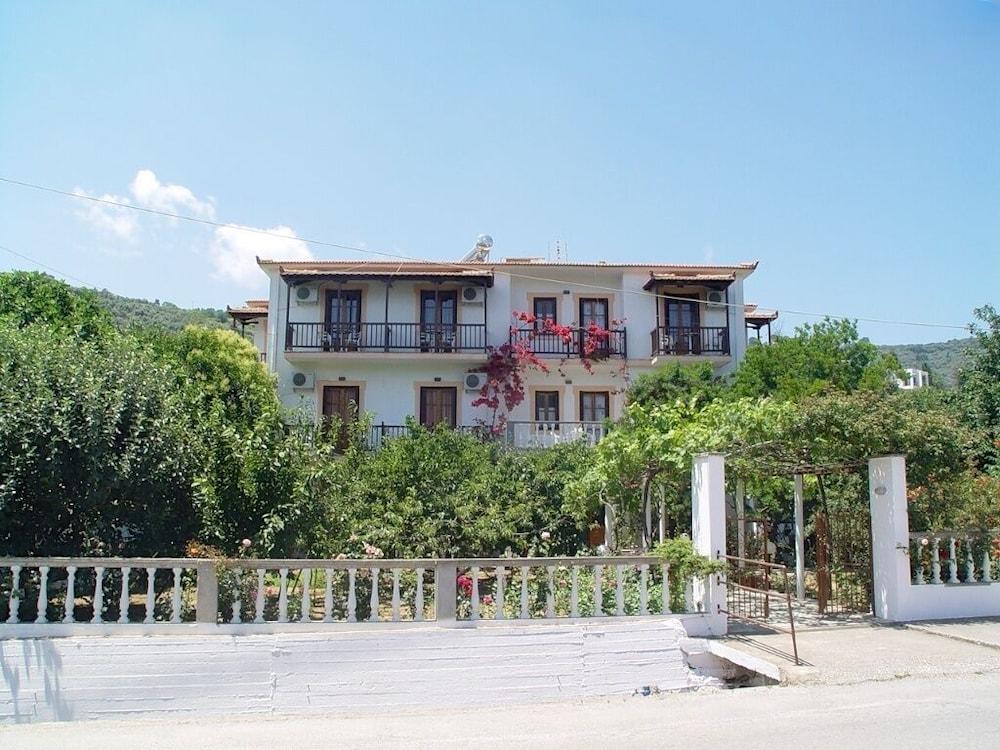 Guest house Guesthouse Christos Skopelos Town