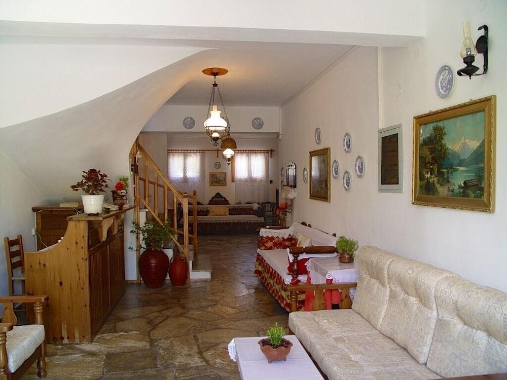 Guesthouse Christos 3* Skopelos Town