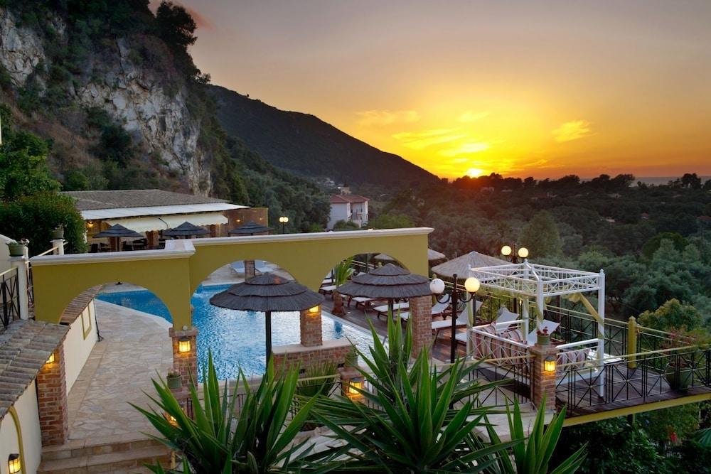 Hotel Kastro Maistro Lefkada City