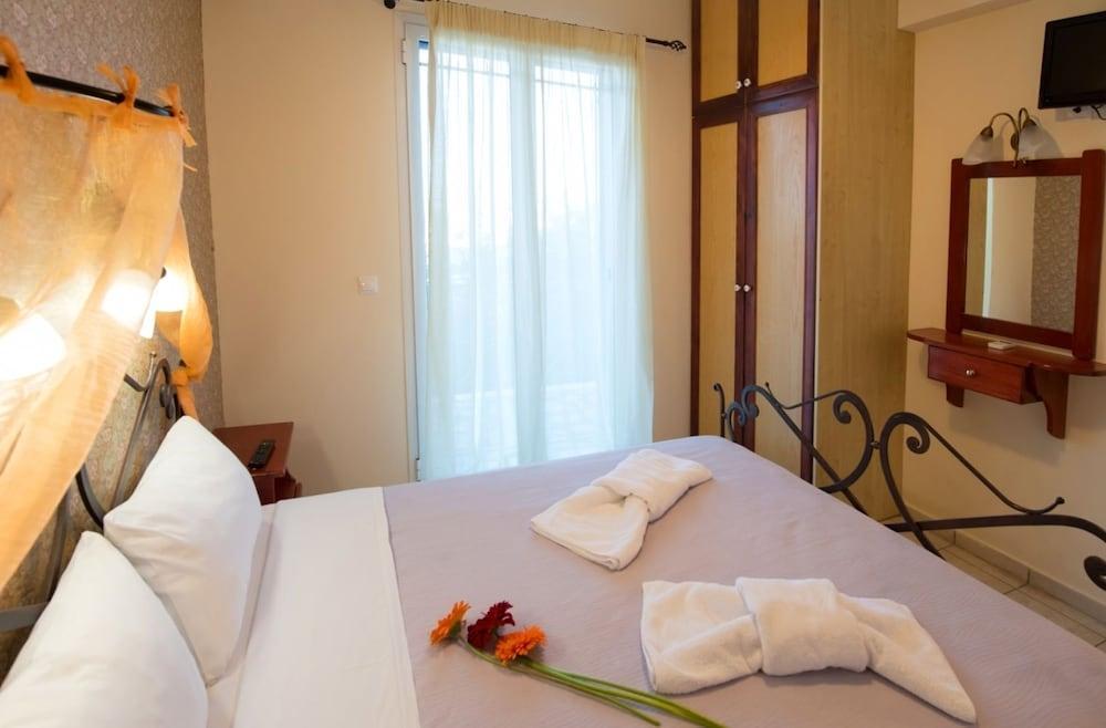 Hotel Kastro Maistro Lefkada City