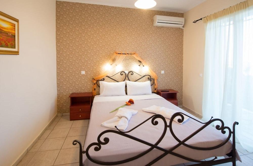 Kastro Maistro 2* Lefkada City