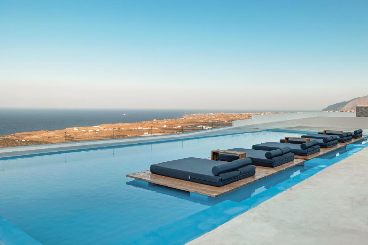 Oyster Luxury Hotel Imerovigli (Santorini)