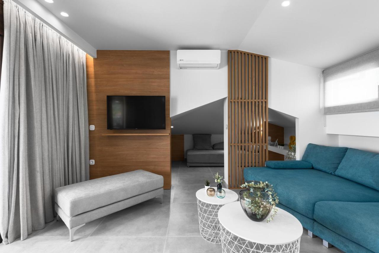 Pola's Loft