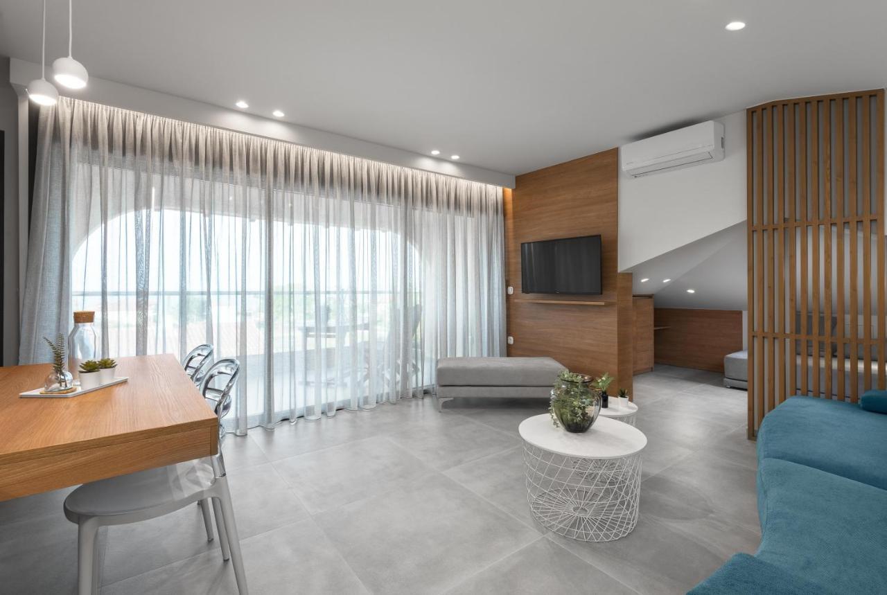 Apartment Pola's Loft Ierissos