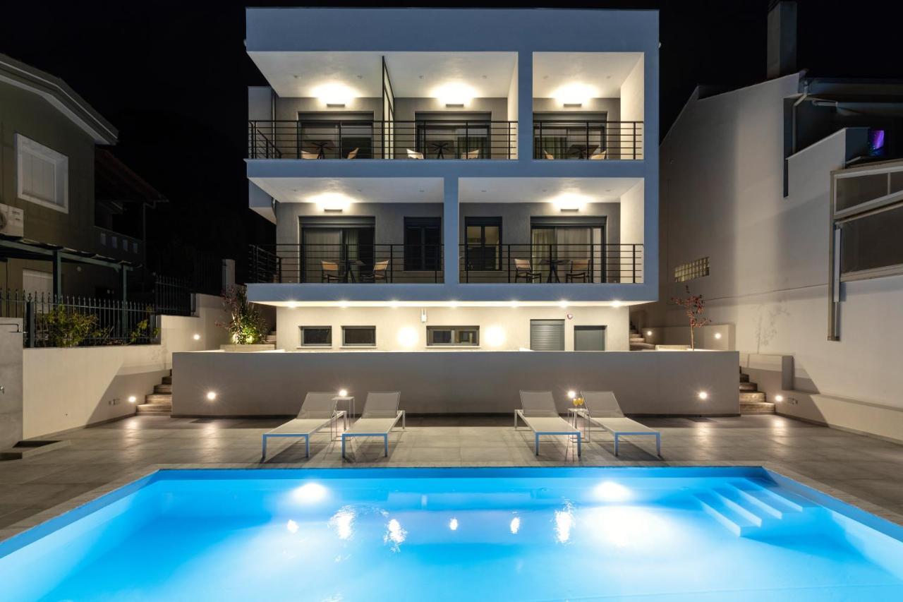 Cove Aparthotel Nea Iraklitsa