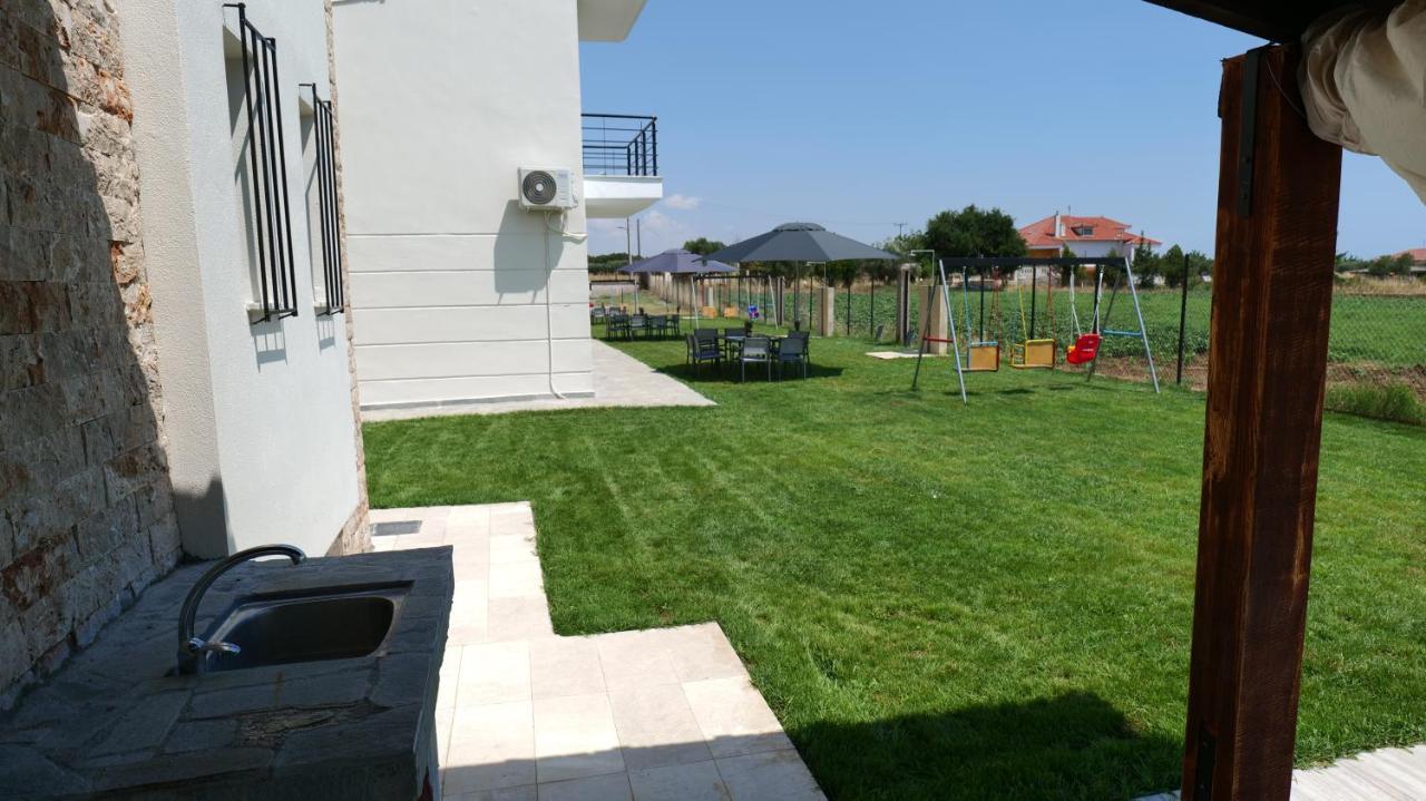 Villa Mythic