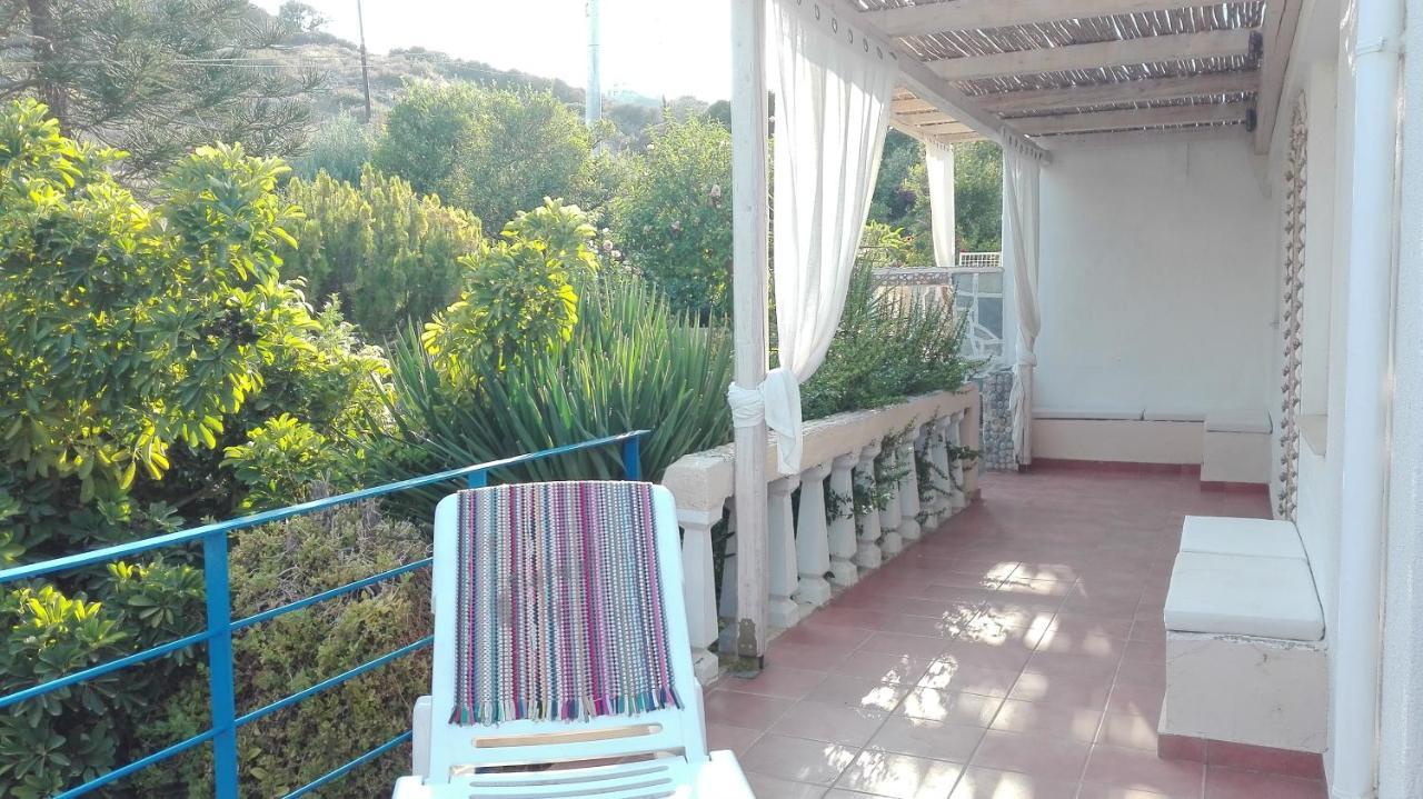 Luxury Cozy With Garden Near The Sea Villa *