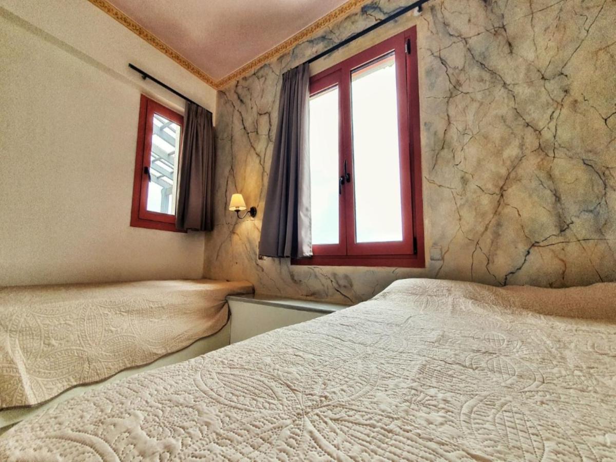Maisonette Sea View For Up To 8 Persons * Hersonissos (Crete)