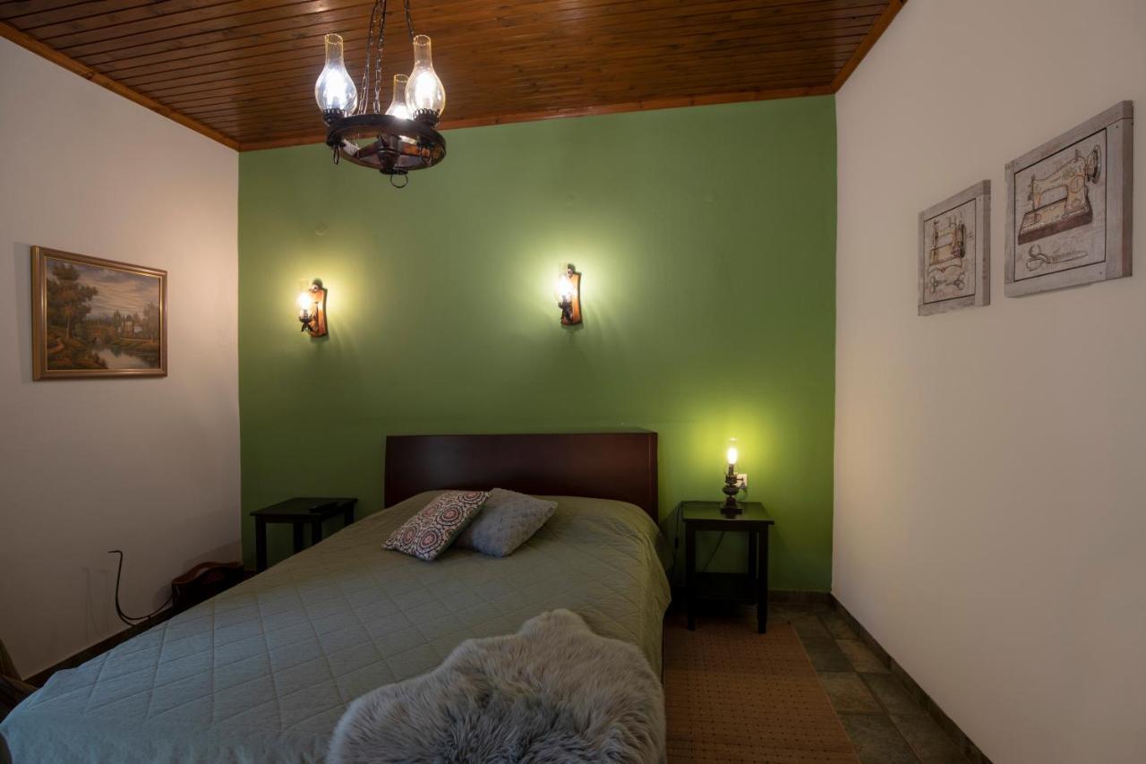 Guest house Alexandra Eptalofos