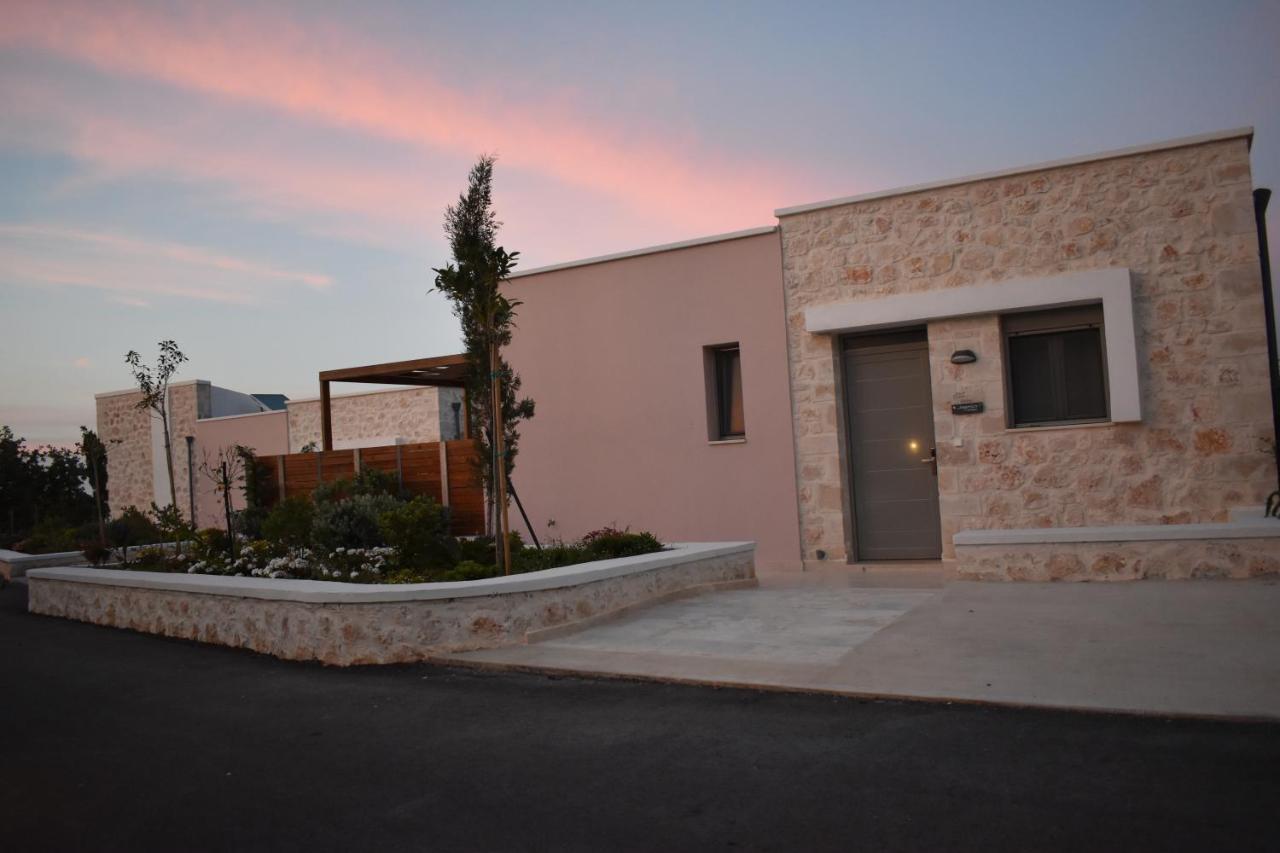 Kallixeni Villa *