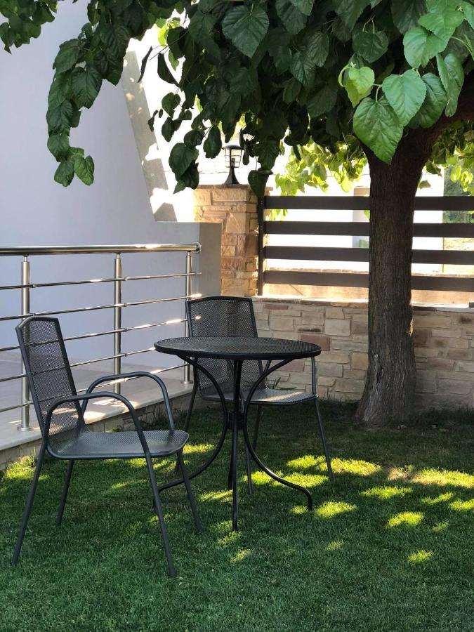 Zillis * Loutraki (Pella)