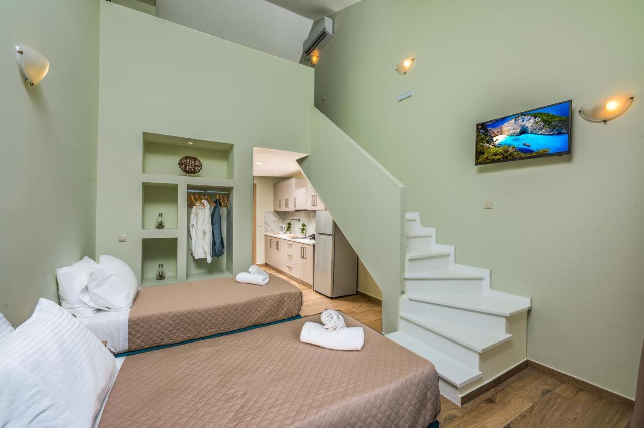 Kozanos With Private Pool Apartment *