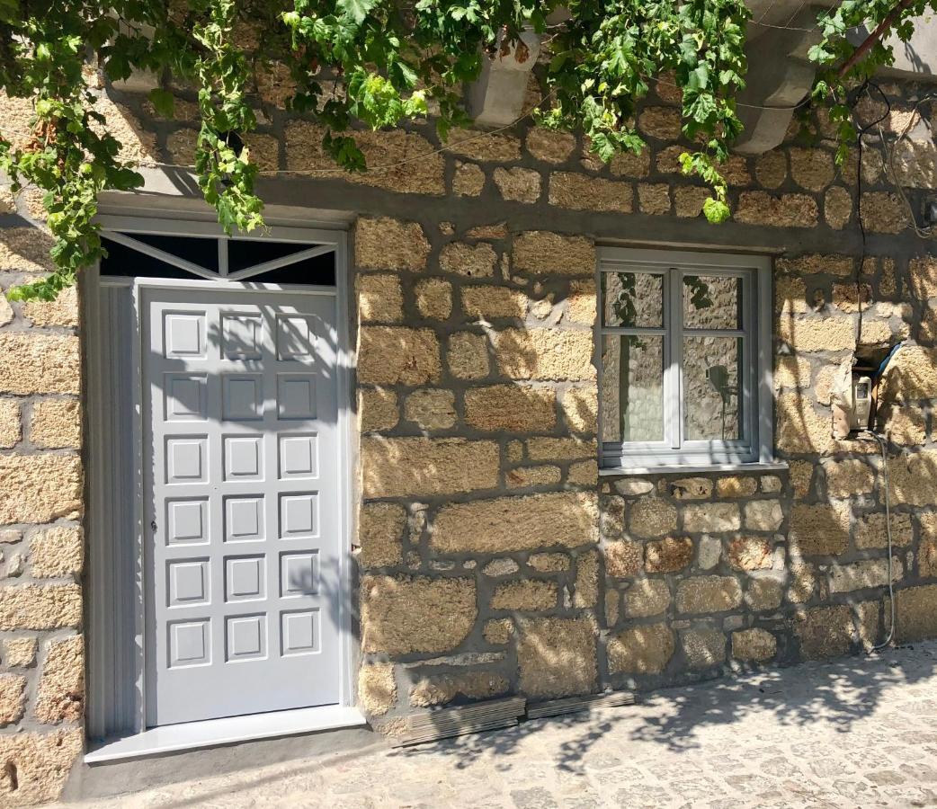 Nikolas Place Holiday home *