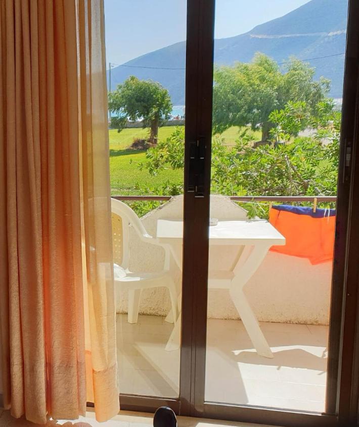 Rania * Vasiliki (Lefkada)