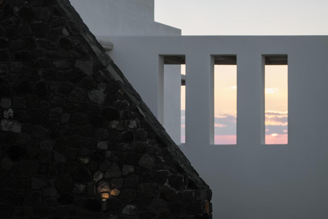 La Ponta & Hotel Akrotiri (Santorini)