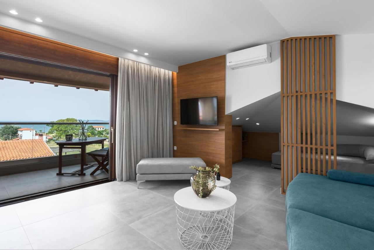 Pola's Loft Ierissos