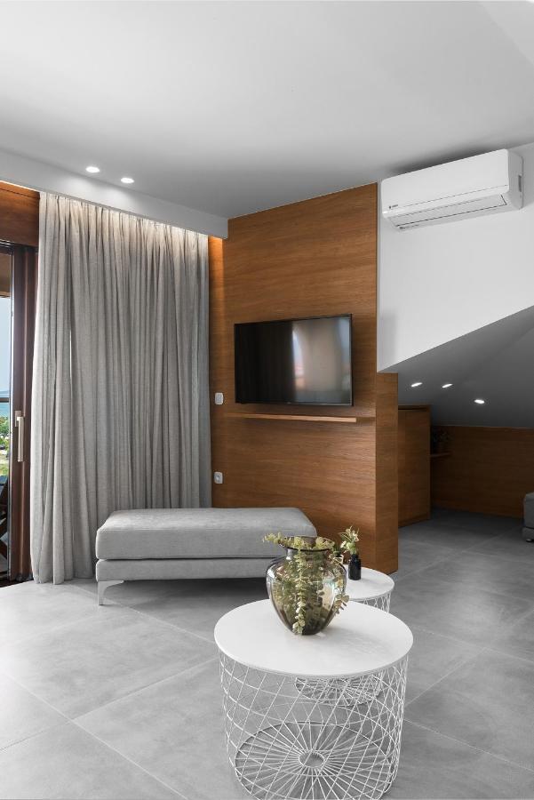 Apartment Pola's Loft Ierissos