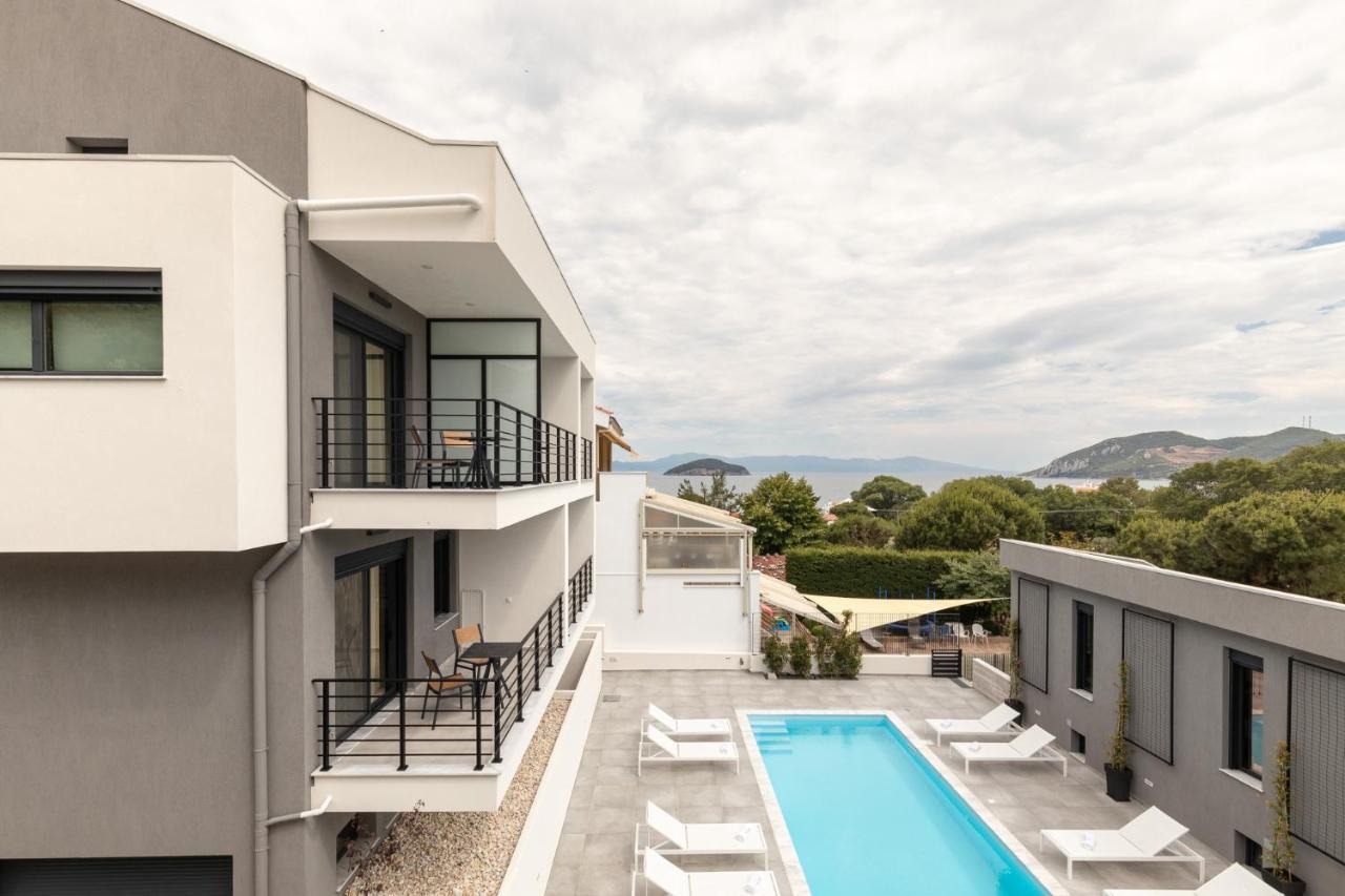 Aparthotel Cove Nea Iraklitsa