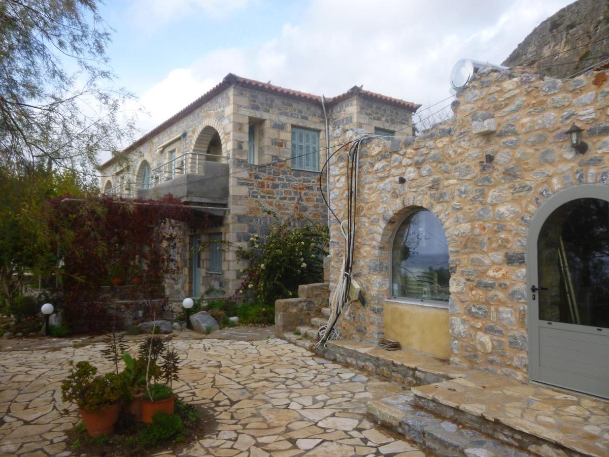Katafigio Village Apartment *