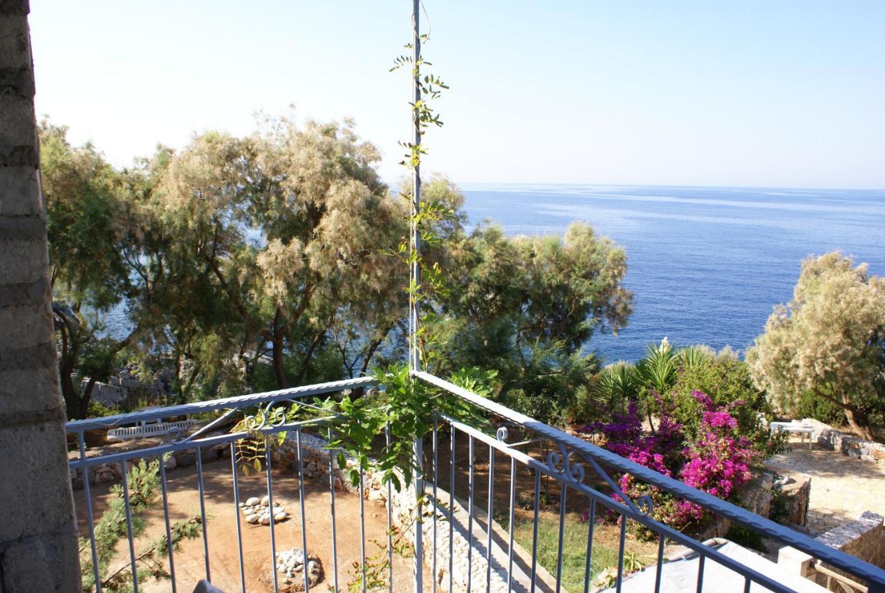 Katafigio Village Apartment *