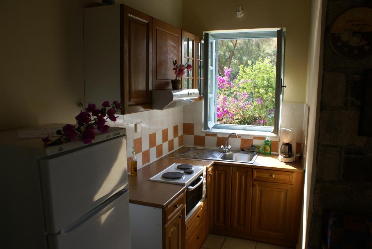 Katafigio Village Apartment *