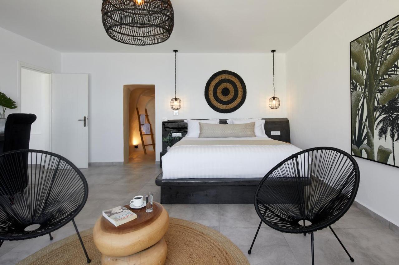 Thermes Luxury And (adults Only) Villa Megalochori (Santorini)