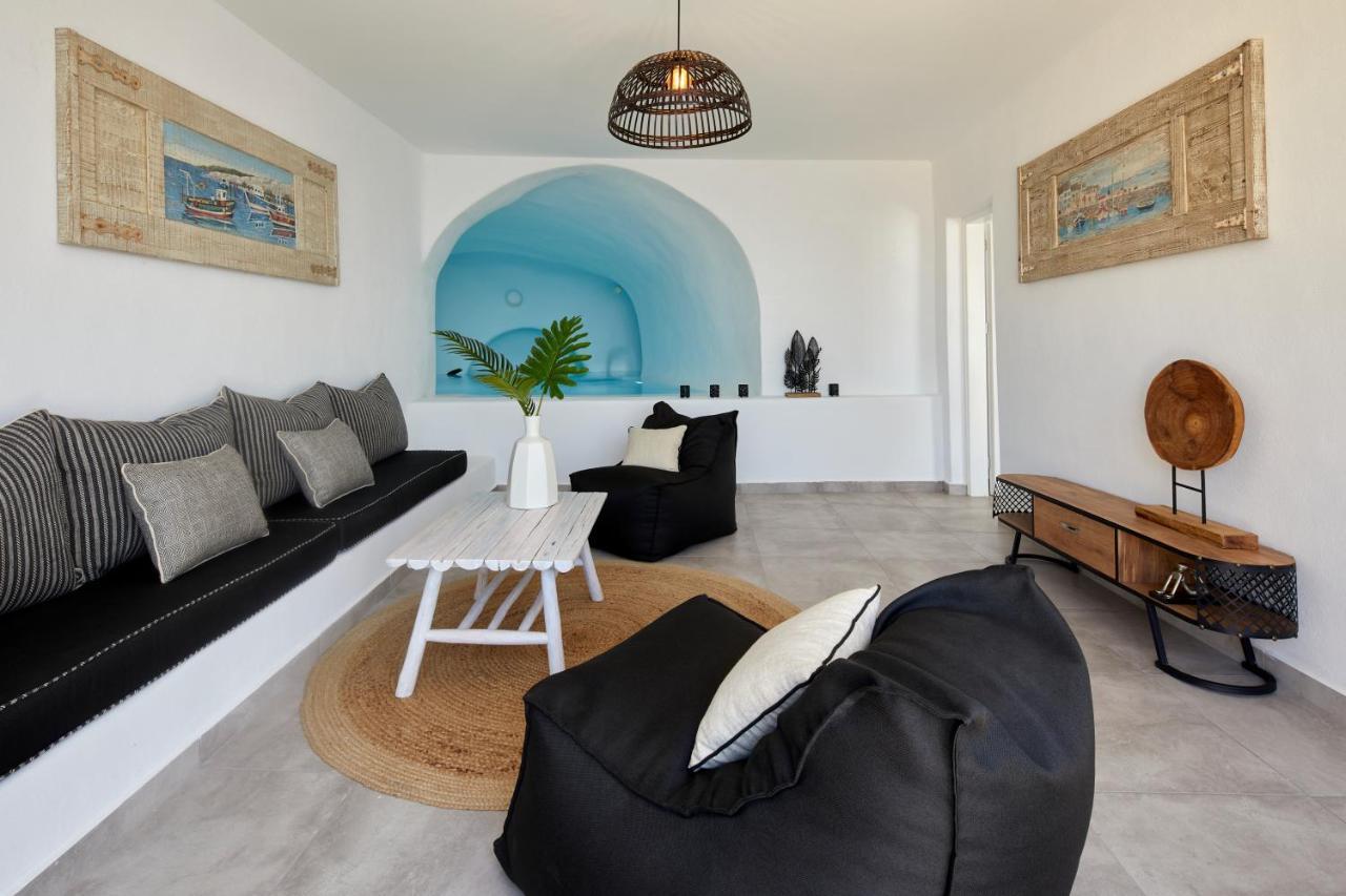 Thermes Luxury And (adults Only) Villa Megalochori (Santorini)