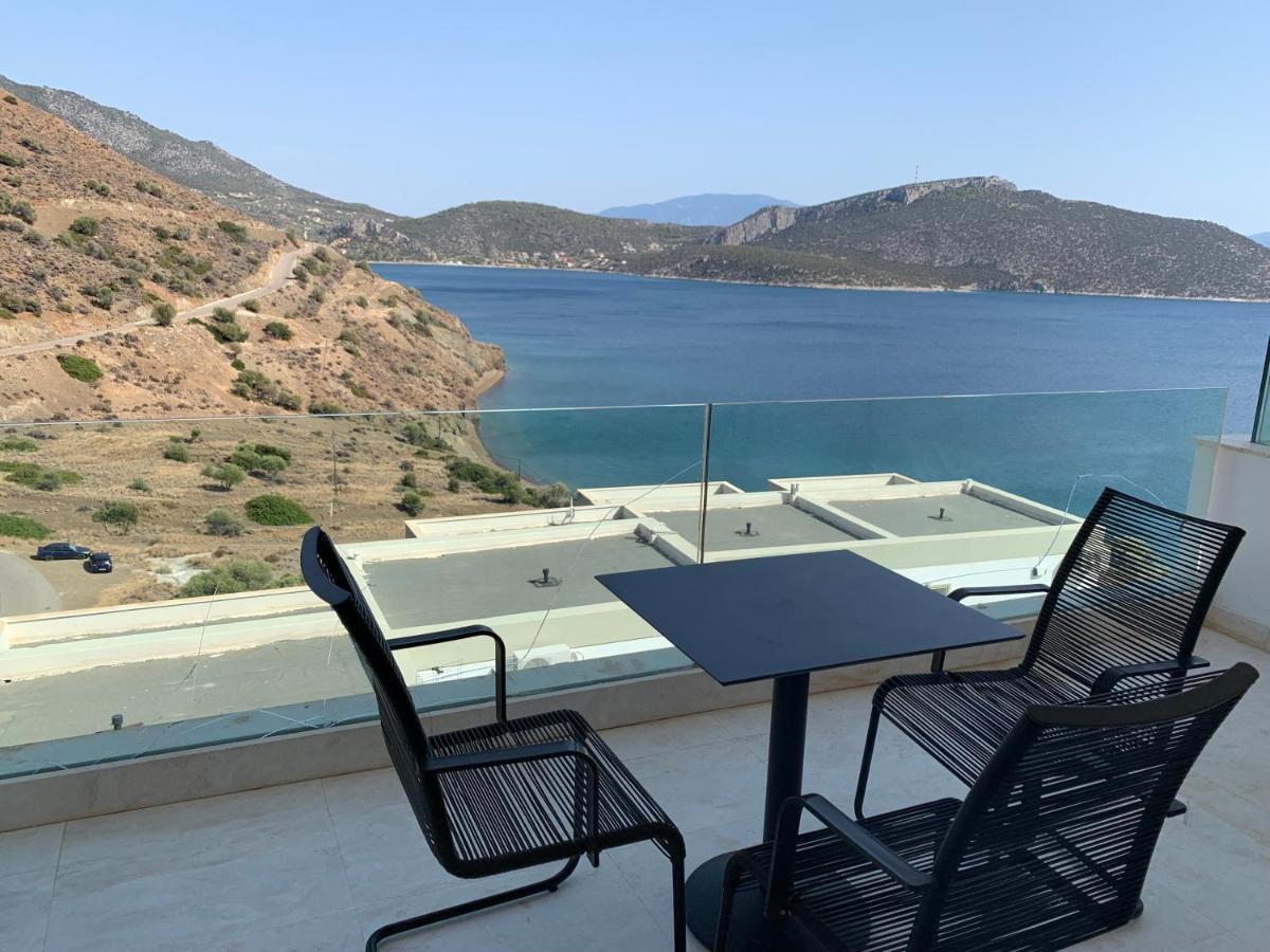 Caldera Blue Apartment