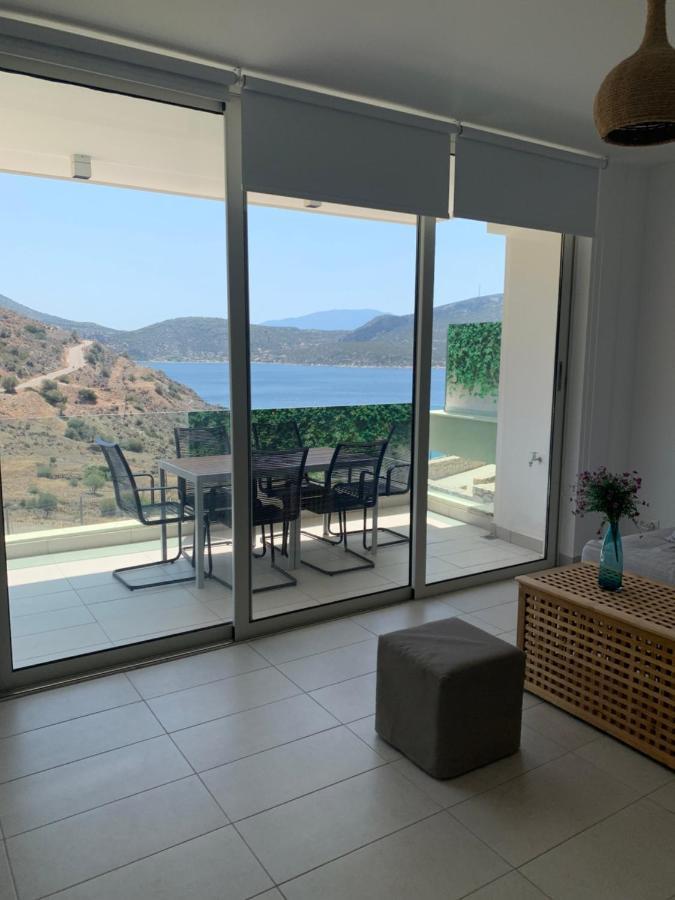Caldera Blue Apartment