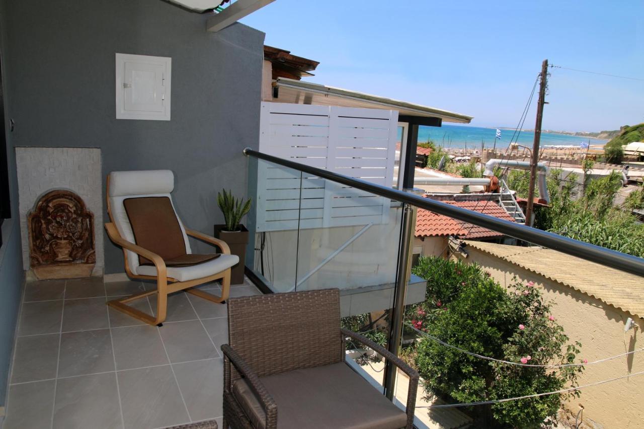 Santa Barbara Lakis Aparthotel Perivolion