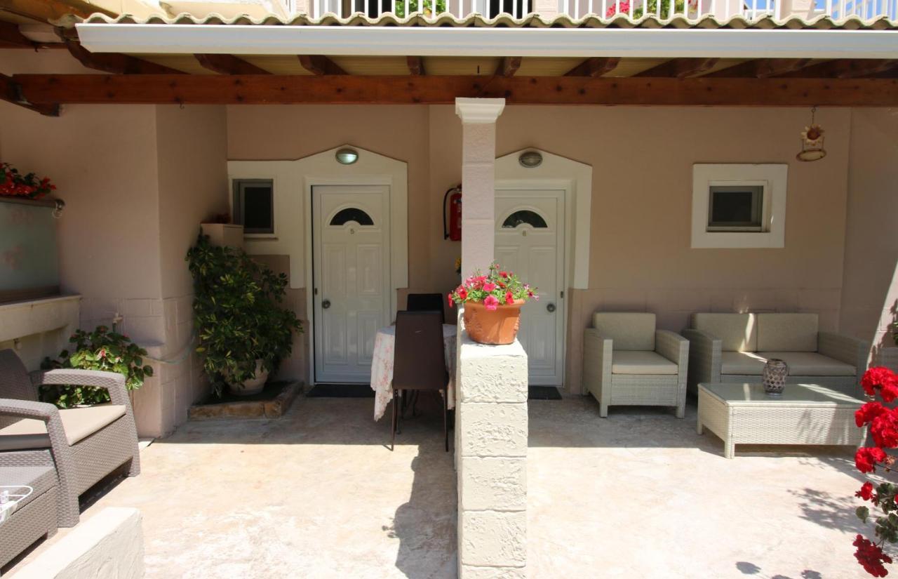 Aparthotel Santa Barbara Lakis 3*