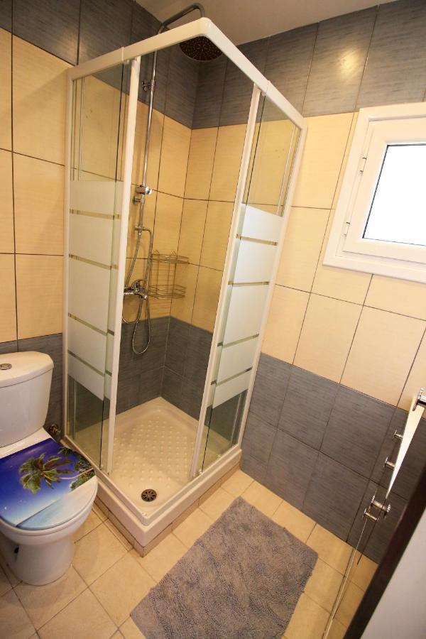 Santa Barbara Lakis Aparthotel