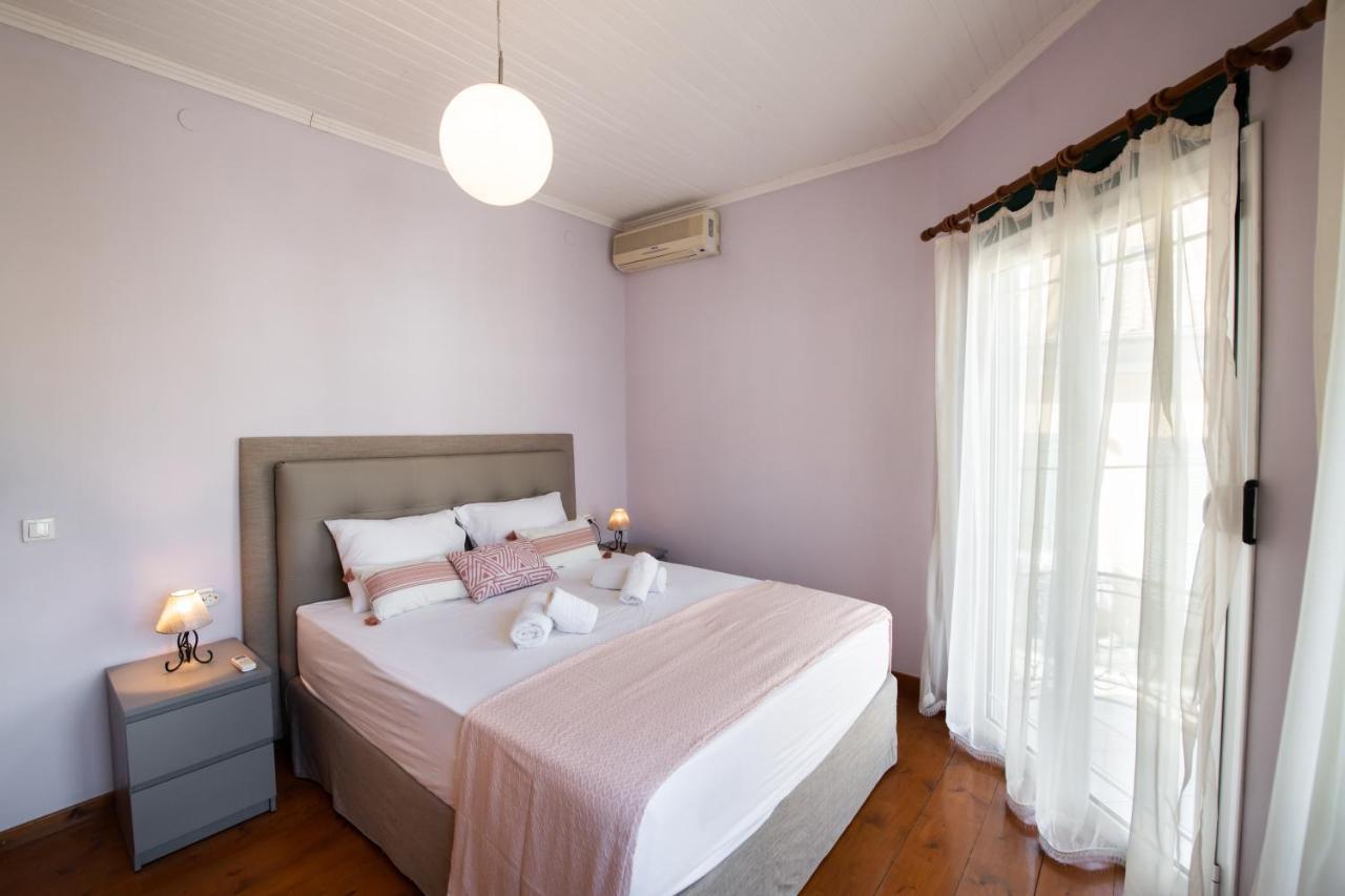 Ionian Grand - *