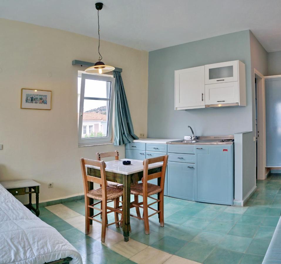 Panselinos Aparthotel 3*