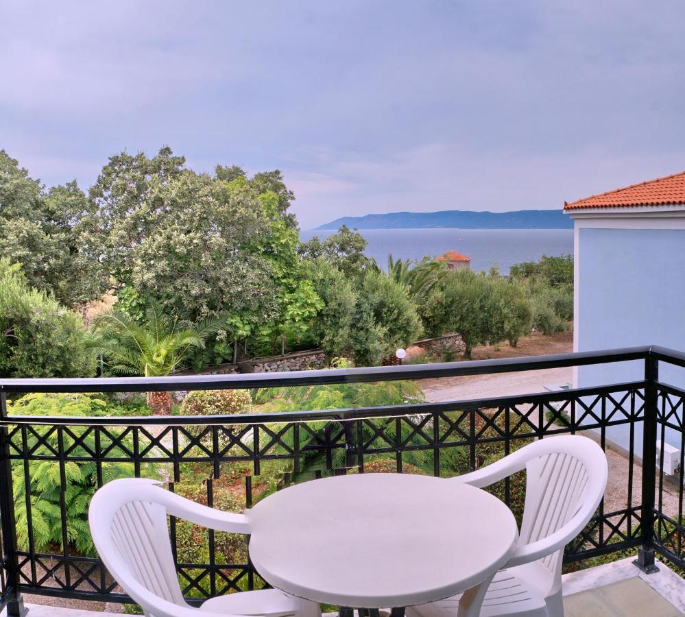 Aparthotel Panselinos Eftalou