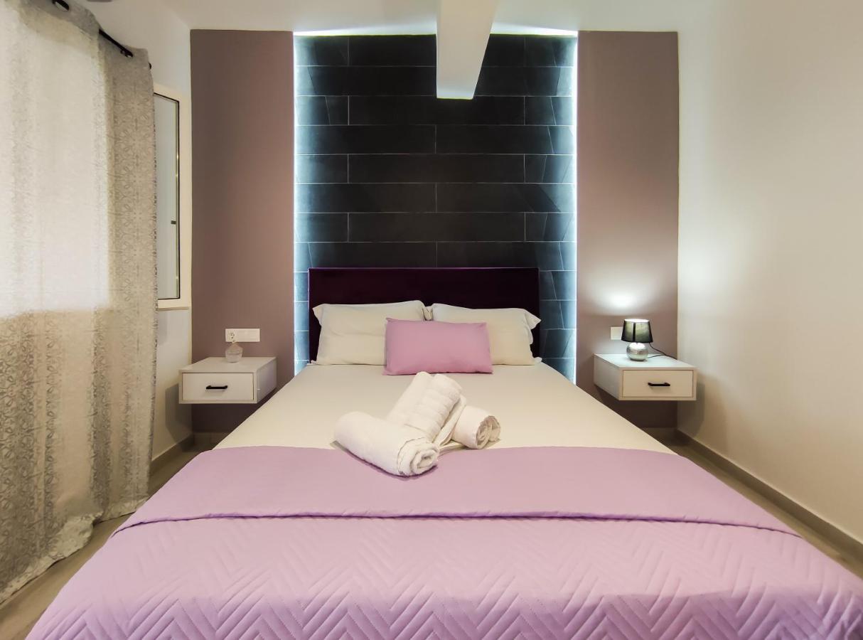 Aparthotel Flisvos Seaside Apartments