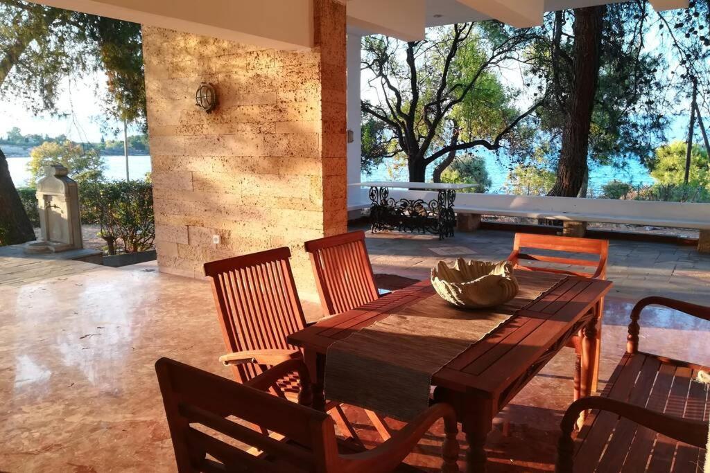 Pine Tree Beachfront Villa