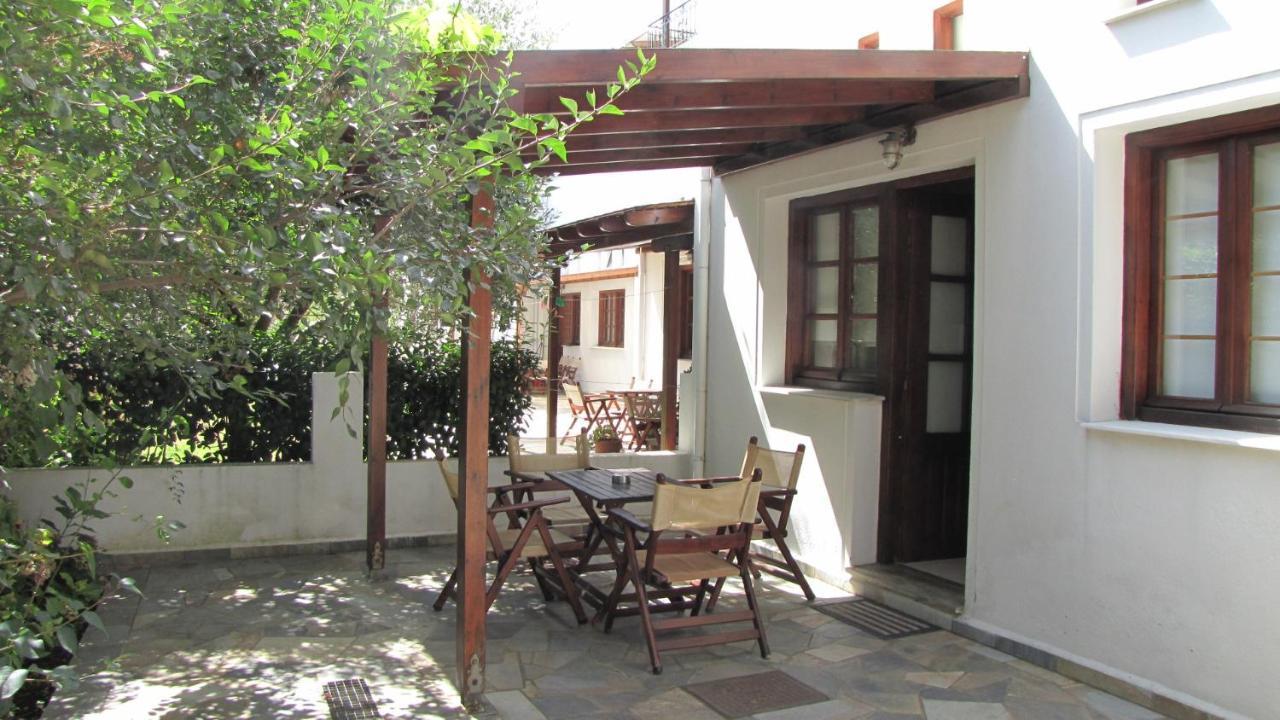 Apartment Zouzoula House Milina