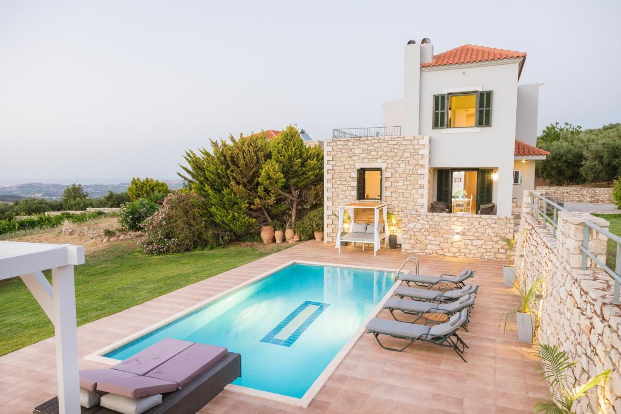 Villa Geo *