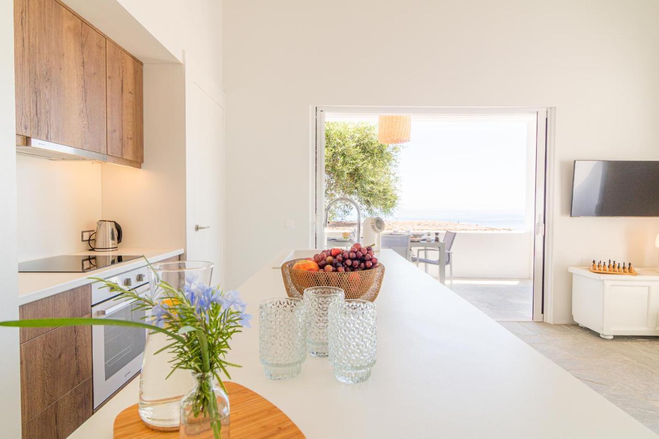 Zoela Corfu - 2 Seperate With Full Privacy *