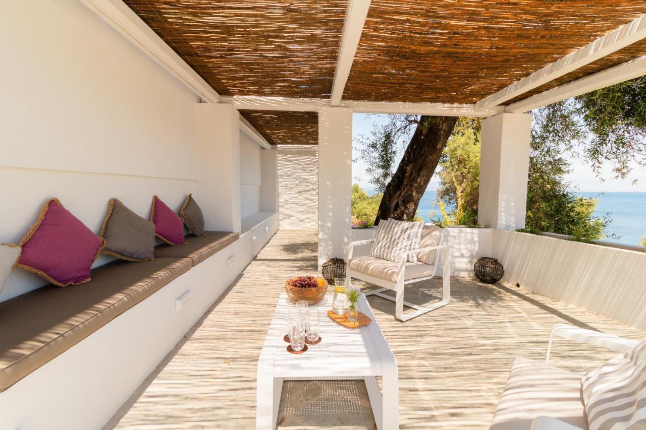 Zoela Corfu - 2 Seperate With Full Privacy Holiday home *