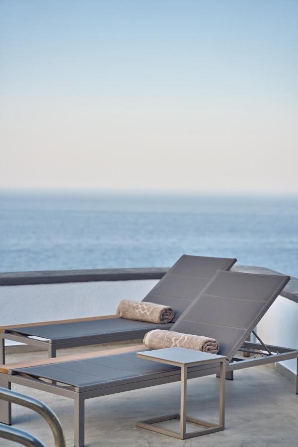 Topos Exclusive Santorini Villa