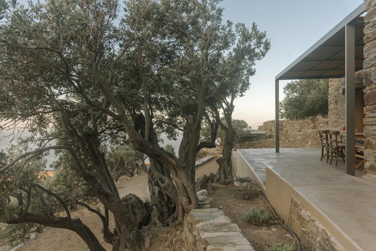 Avdos' Olive House - Land Tales