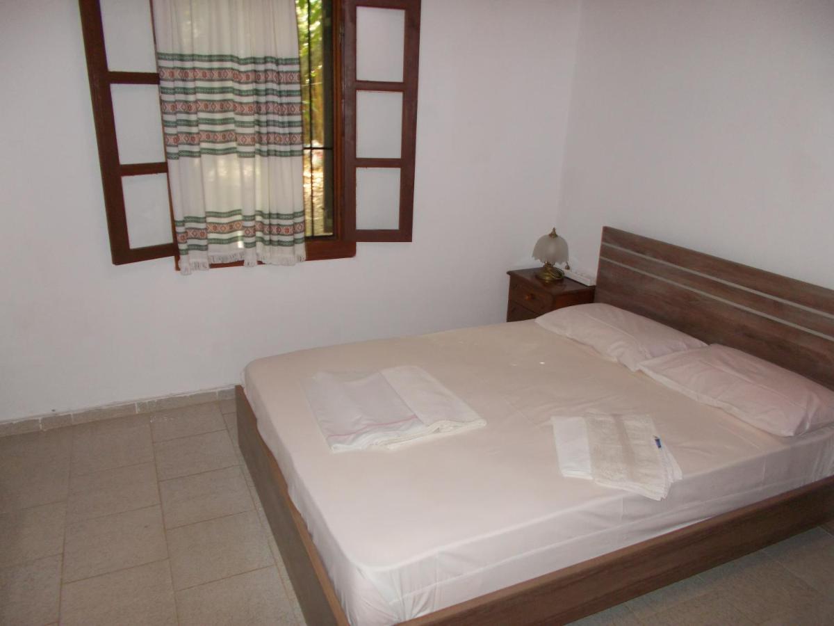Mina Guest house *