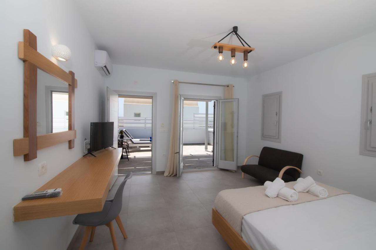 Petra Aqua (adults Only) 3* Perissa (Santorini)