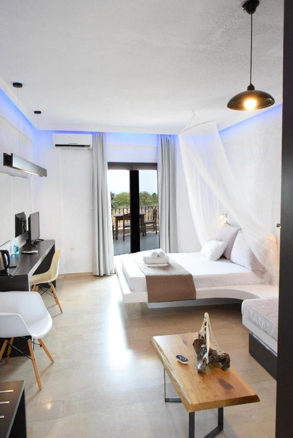 Lofts * Afytos