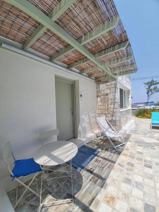 Sea And Sun Luxury Pools' Villa Chorefton